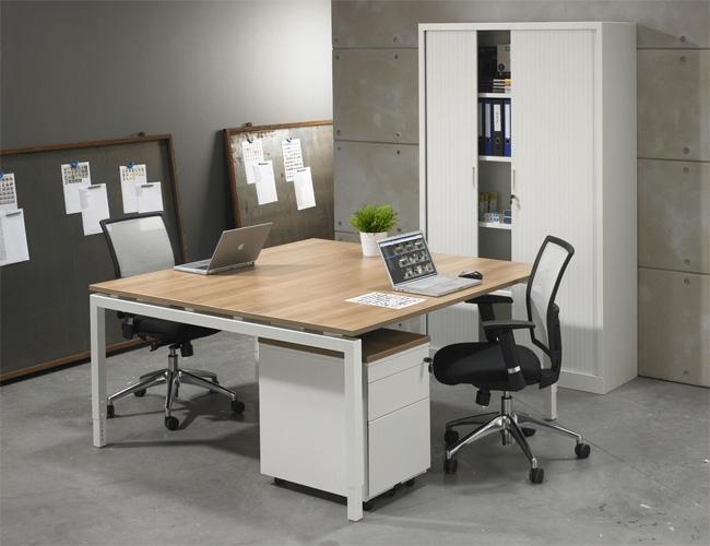 Vergadertafel Q-Bic | Bureau | Hoogte verstelbaar | 160 x 160 cm