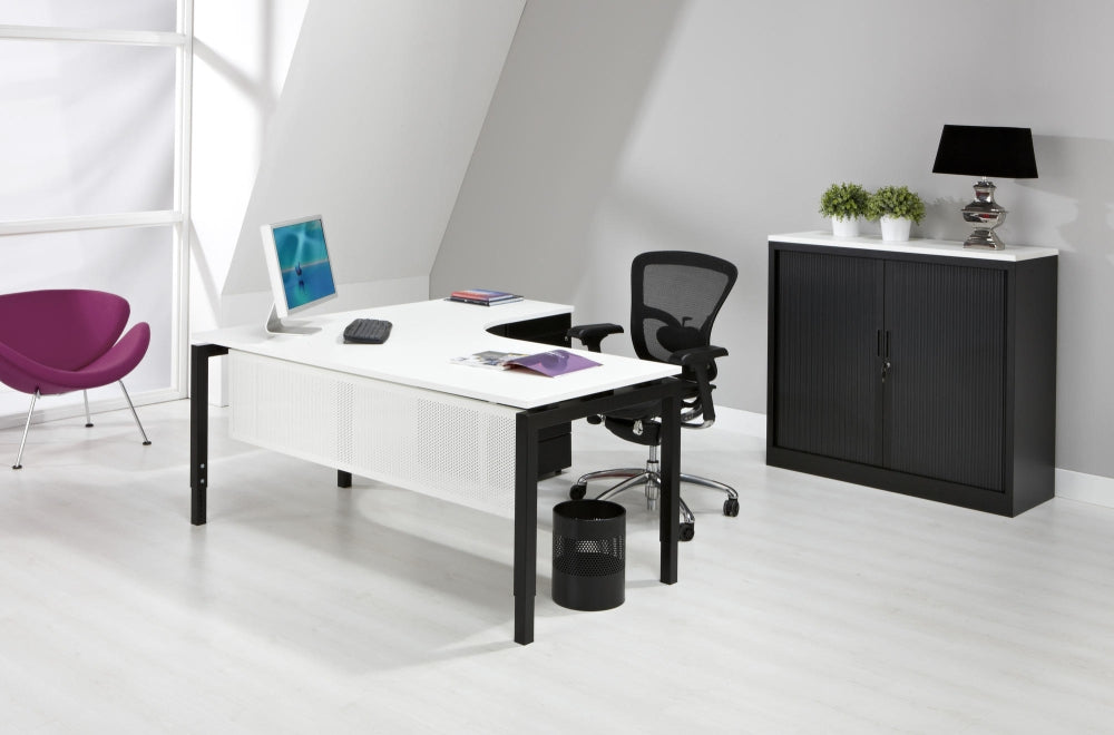 Wingbureau Q-Bic | Hoogte Verstelbaar | 62 - 85 cm | Leverbaar in Diverse Kleuren en Afmetingen