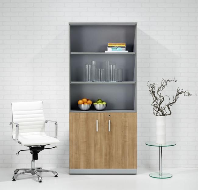 Draaideurkast | 200 x 90 x 42 cm | Half open | Leverbaar In Diverse Kleuren