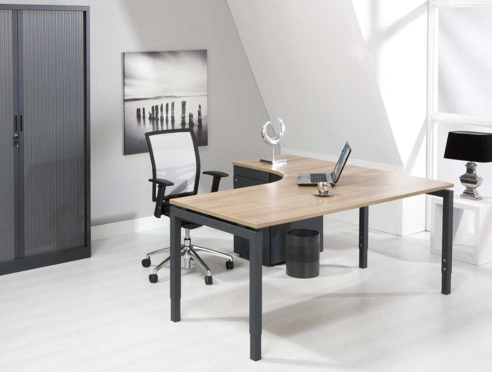 Wingbureau Q-Bic | Hoogte Verstelbaar | 62 - 85 cm | Leverbaar in Diverse Kleuren en Afmetingen