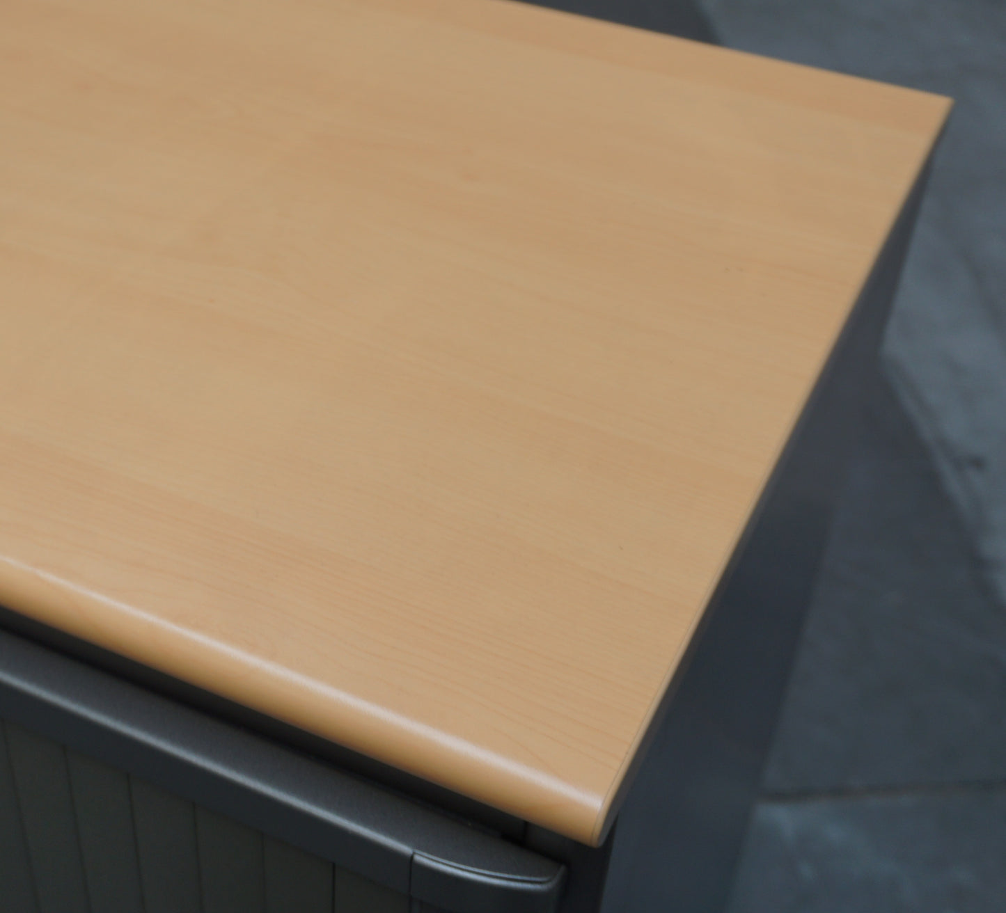 Steelcase Roldeurkast | Archiefkast | 101 x 80 x 45 cm | Grijs