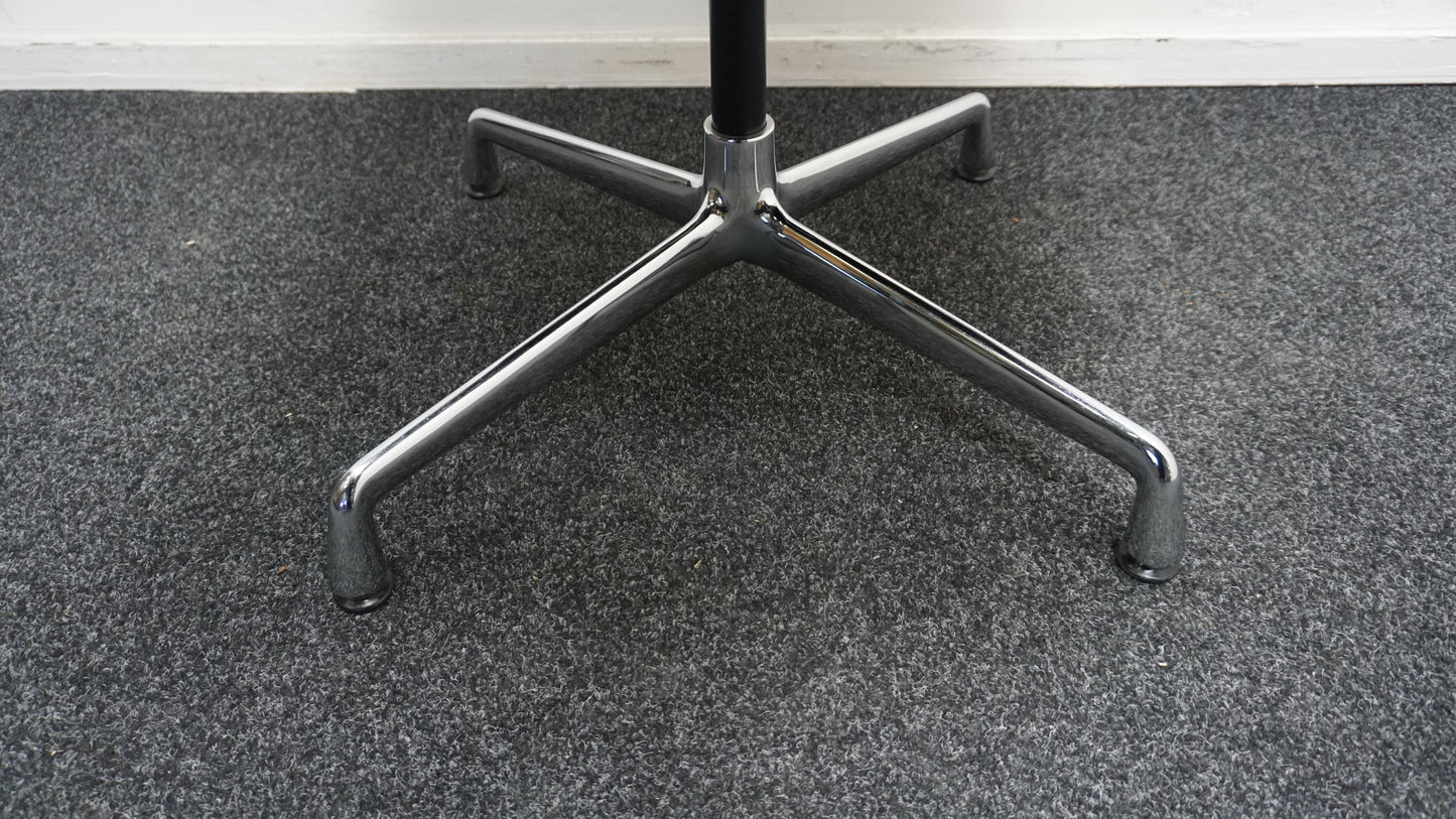 Vitra Eames EA 108 Design Vergaderstoel | Zwart Leer | Chroom