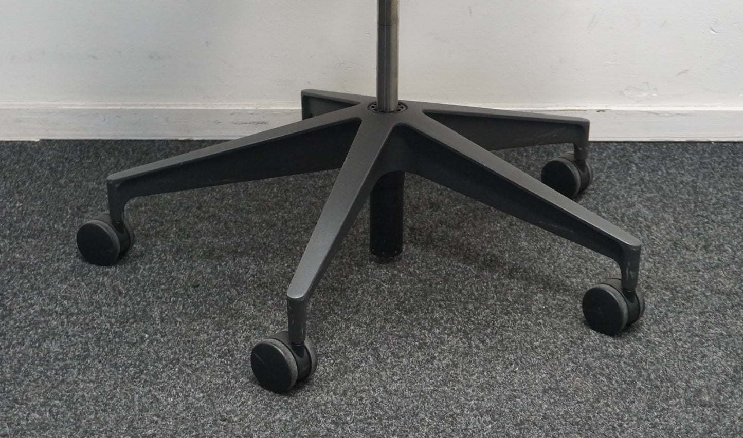 Herman Miller Setu Vergaderstoel | Bureaustoel | Antraciet