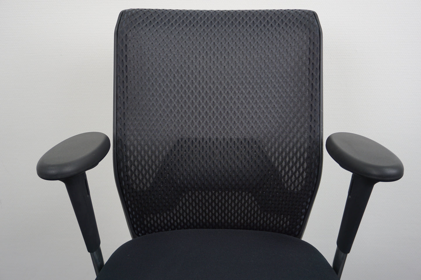 Vitra ID Mesh Bureaustoel | Zwart
