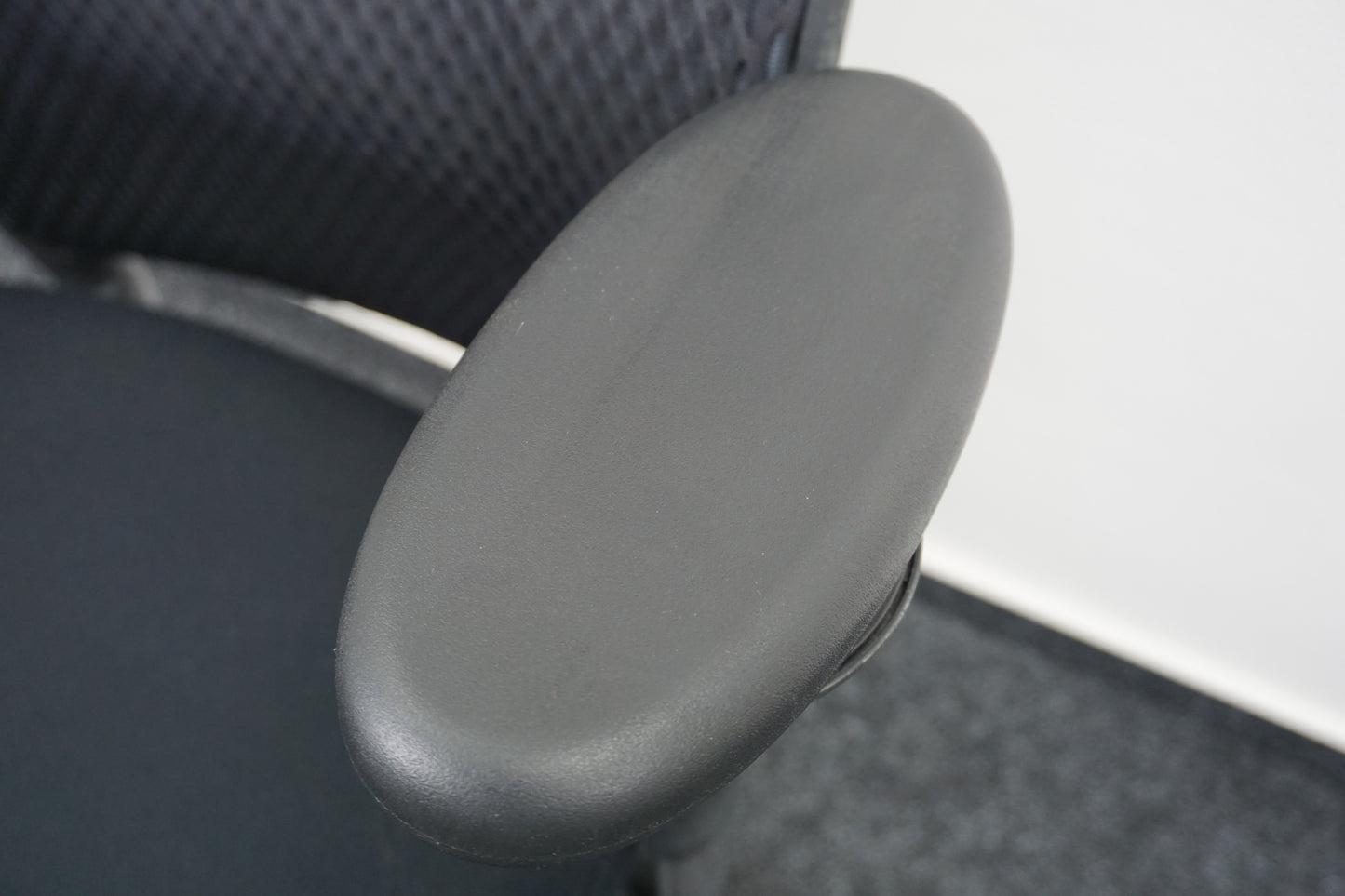 Vitra ID Mesh Bureaustoel | Zwart