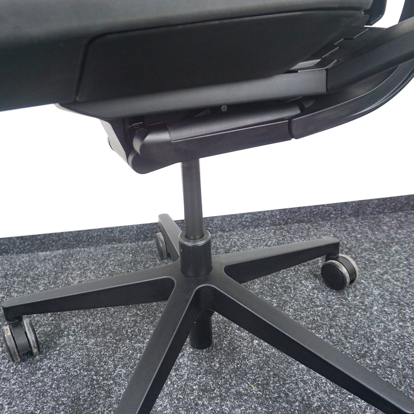 Steelcase Gesture Bureaustoel | Zwart