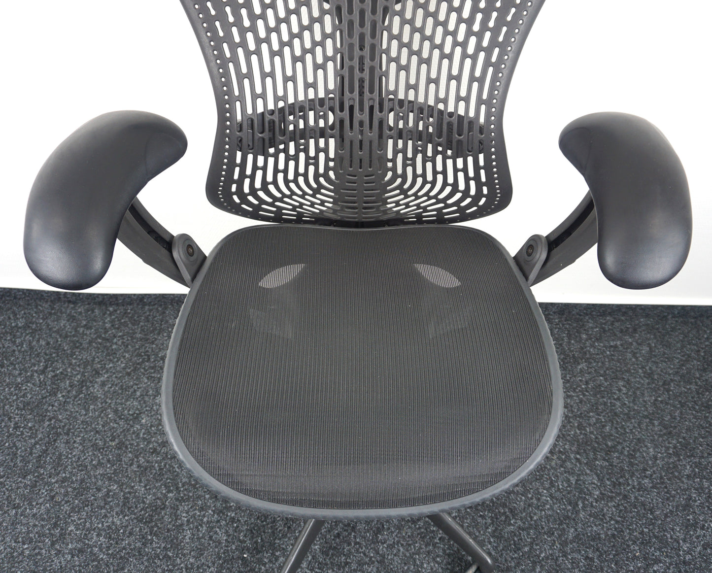 Herman Miller Mirra Bureaustoel | Ergonomisch | Antraciet