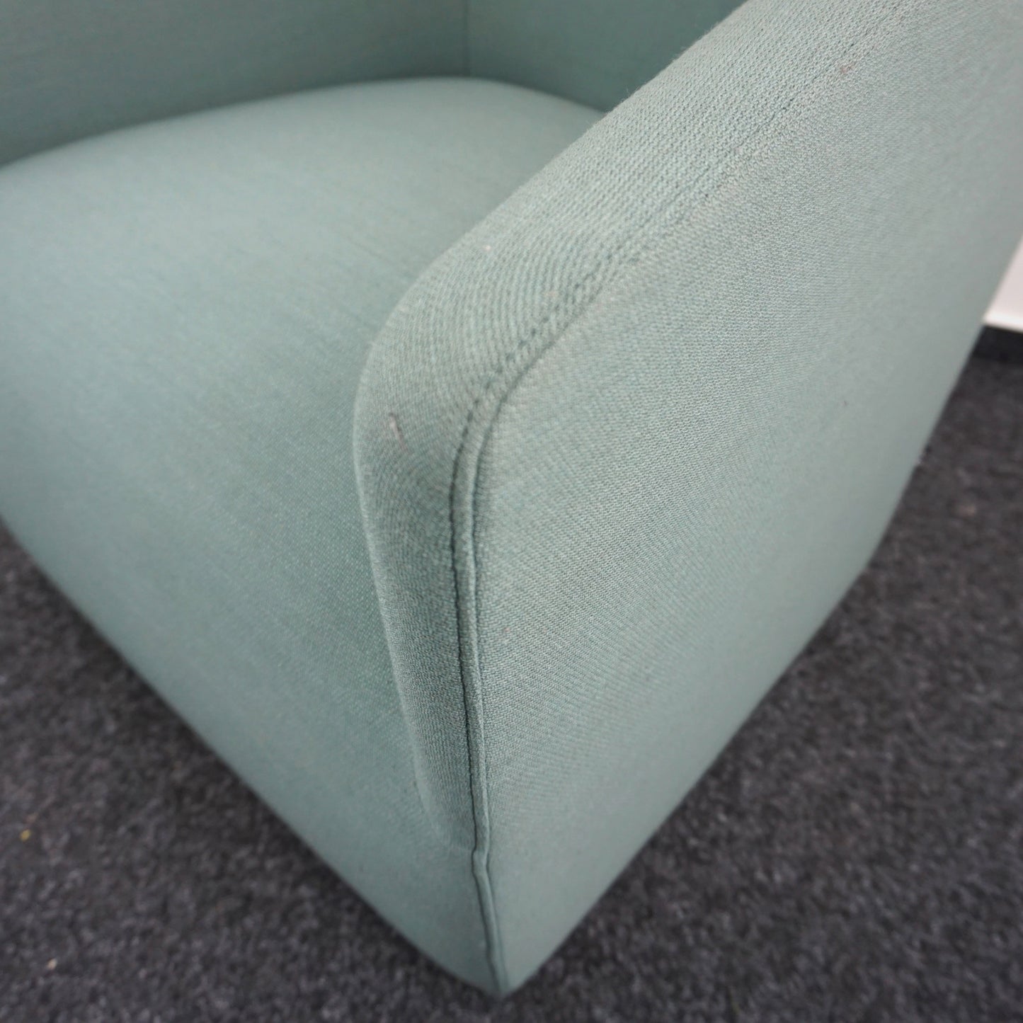 Vitra Occasional Lounge Chair | Design Fauteuil | Groen