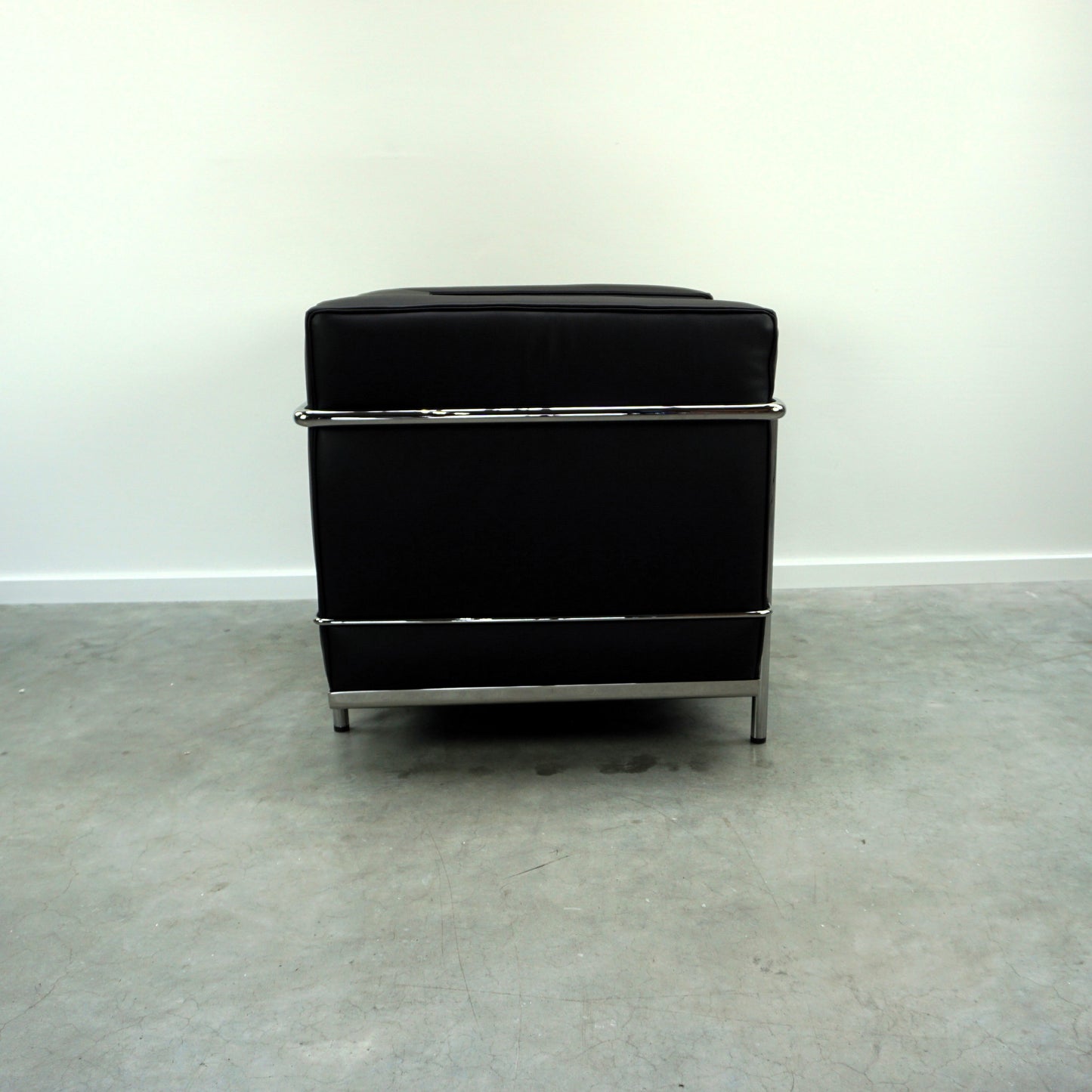 Cassina LC2 Fauteuil Grand Confort Petit Modèle | Zwart
