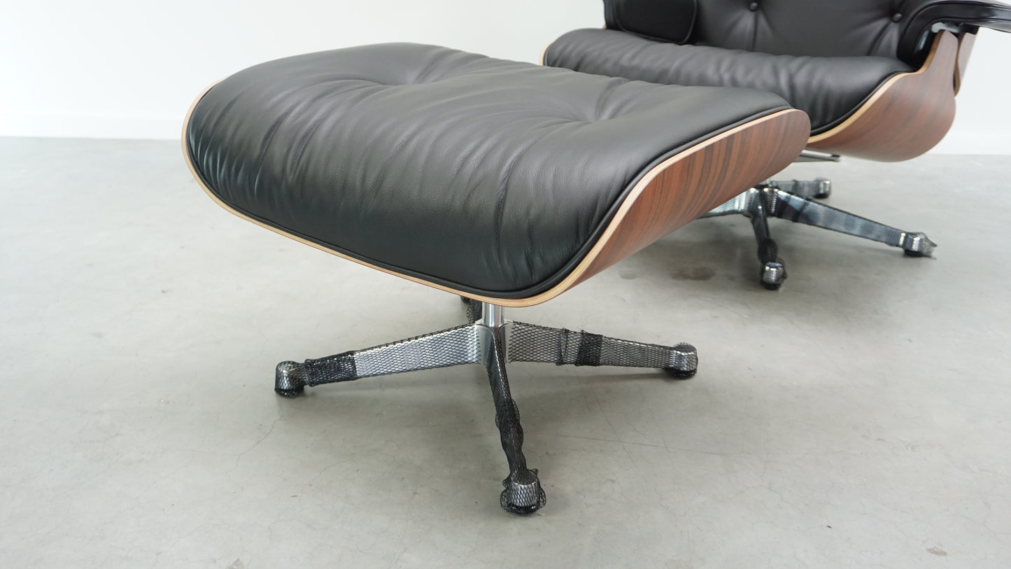 Vitra Eames Lounge Chair met Ottoman | Zwart Leer