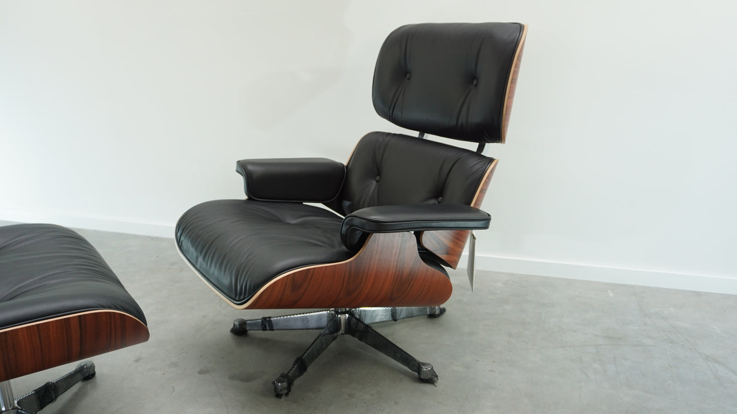 Vitra Eames Lounge Chair met Ottoman | Zwart Leer