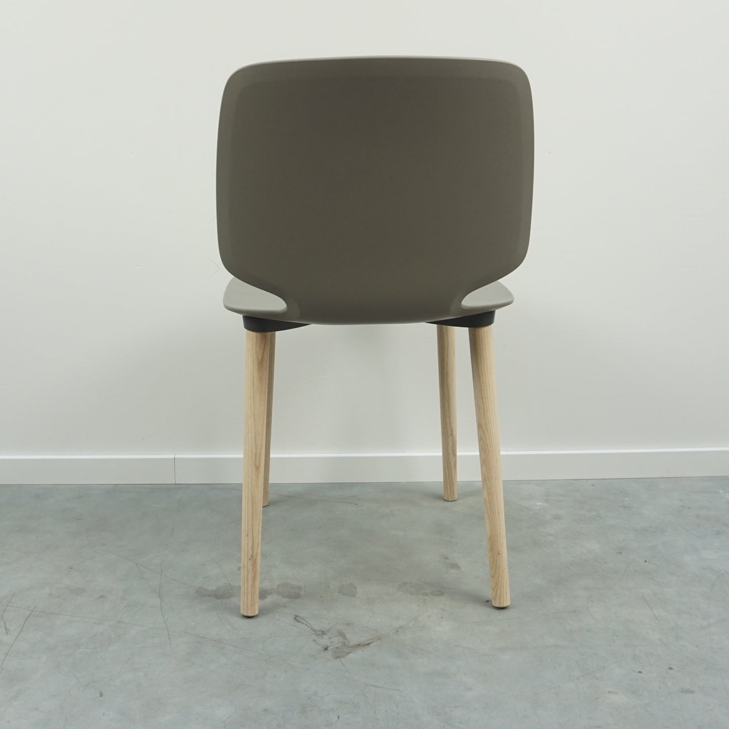 Pedrali Babila 2750 Design Stoel | Kantinestoel | Grijs