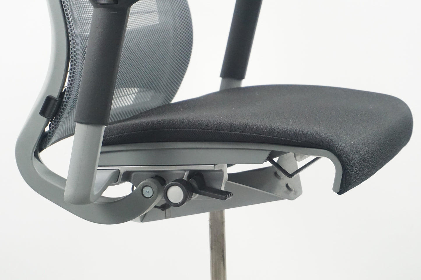 Steelcase Think Bureaustoel | Ergonomisch | Zwart / Grijs
