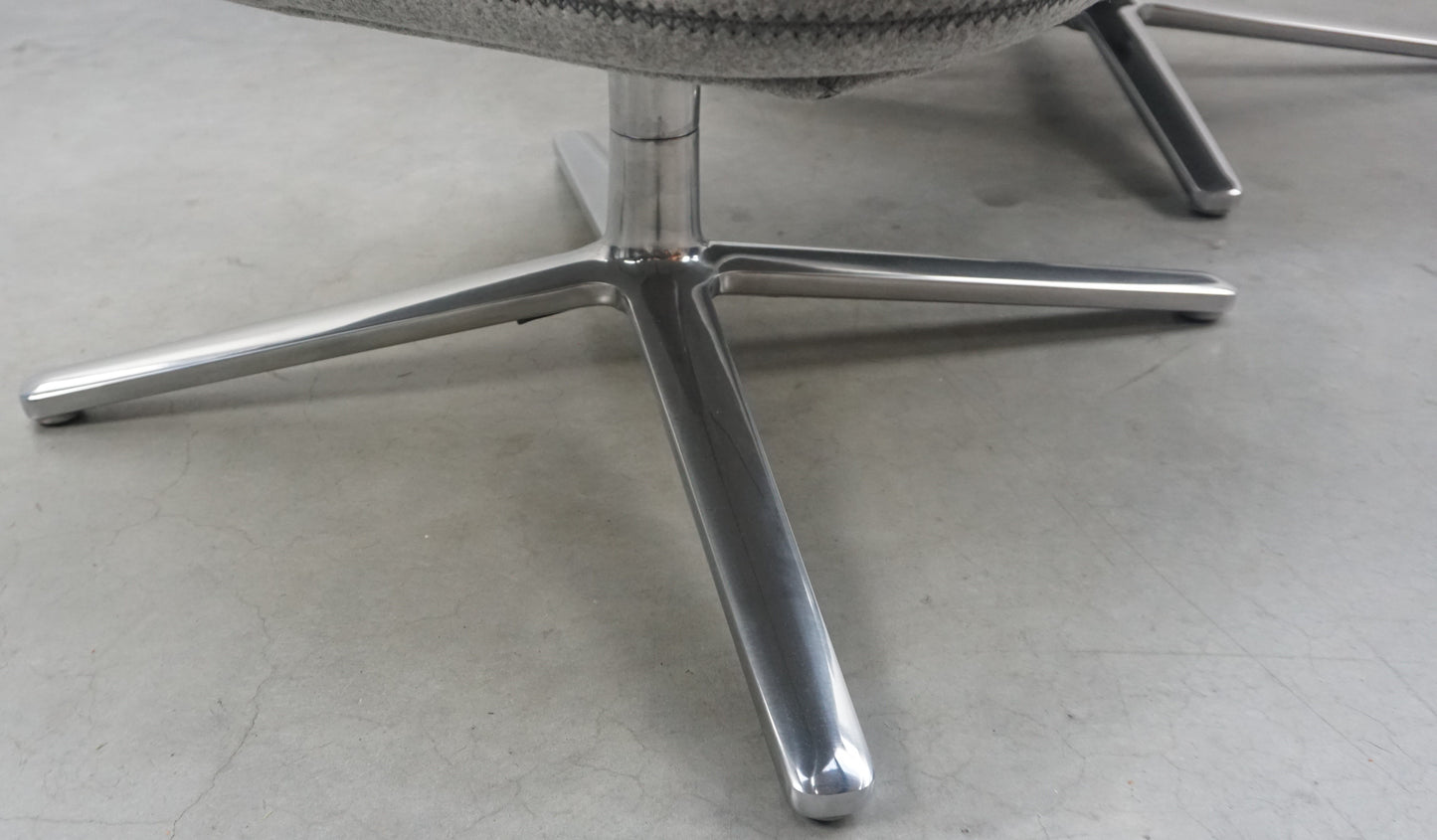 Vitra Grand Repos Design Fauteuil met Ottoman | Pebble Grey