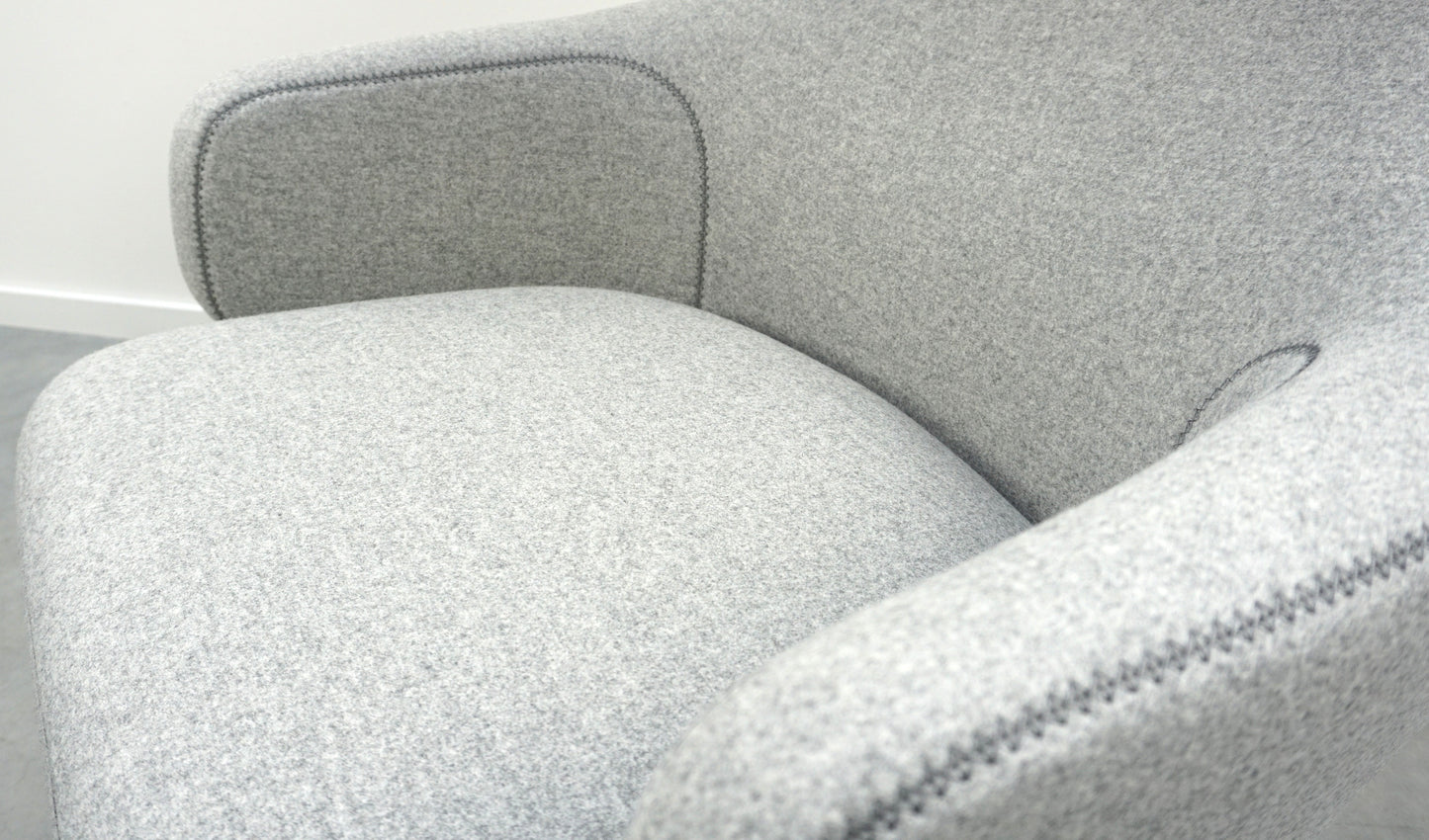 Vitra Grand Repos Design Fauteuil met Ottoman | Pebble Grey
