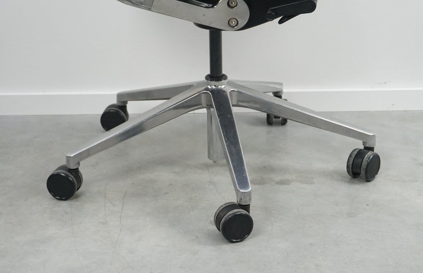 Sidiz T50 Bureaustoel | Zwart | Netweave