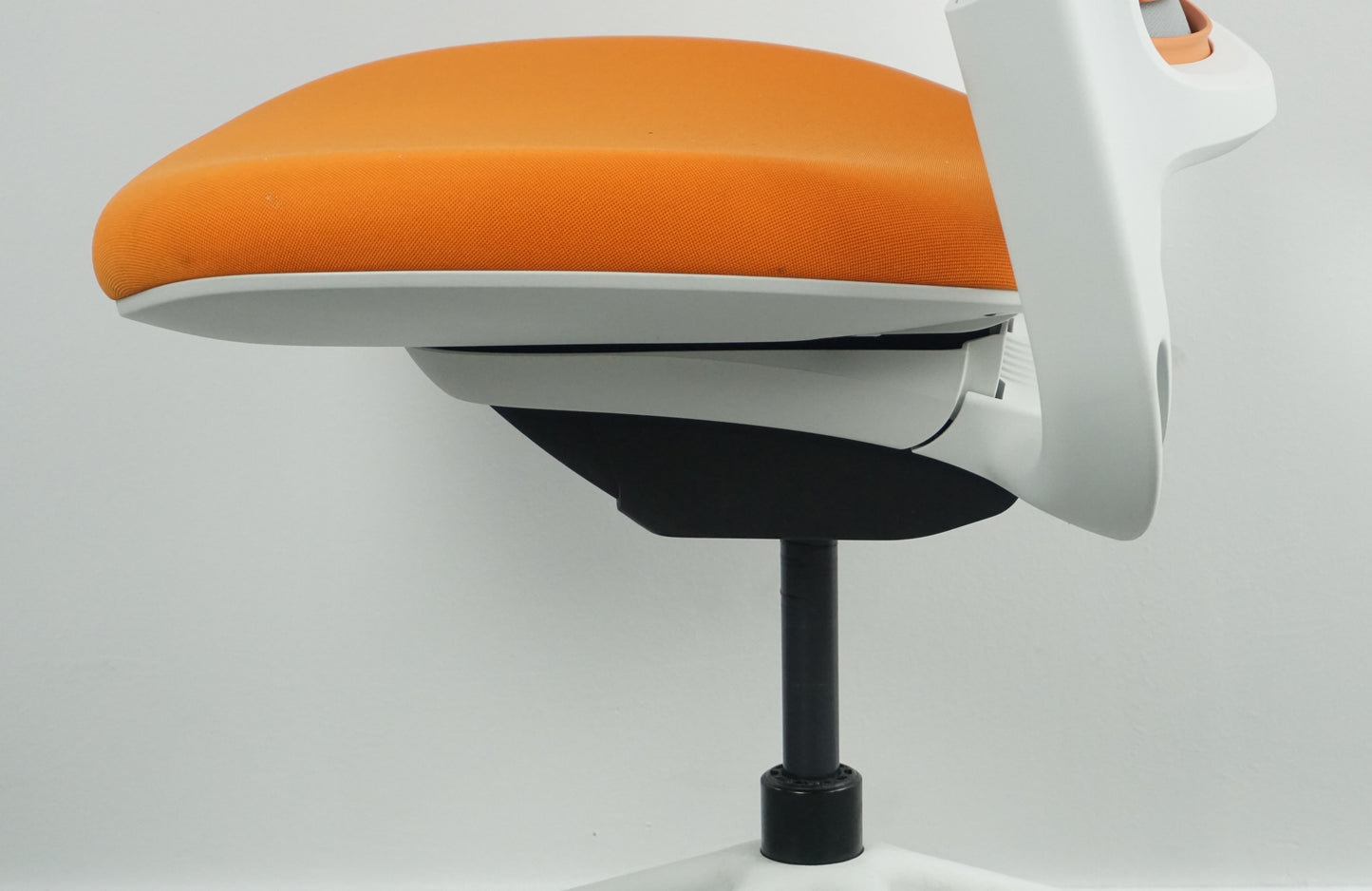 Steelcase Series 1 Bureaustoel | Ergonomisch | Oranje
