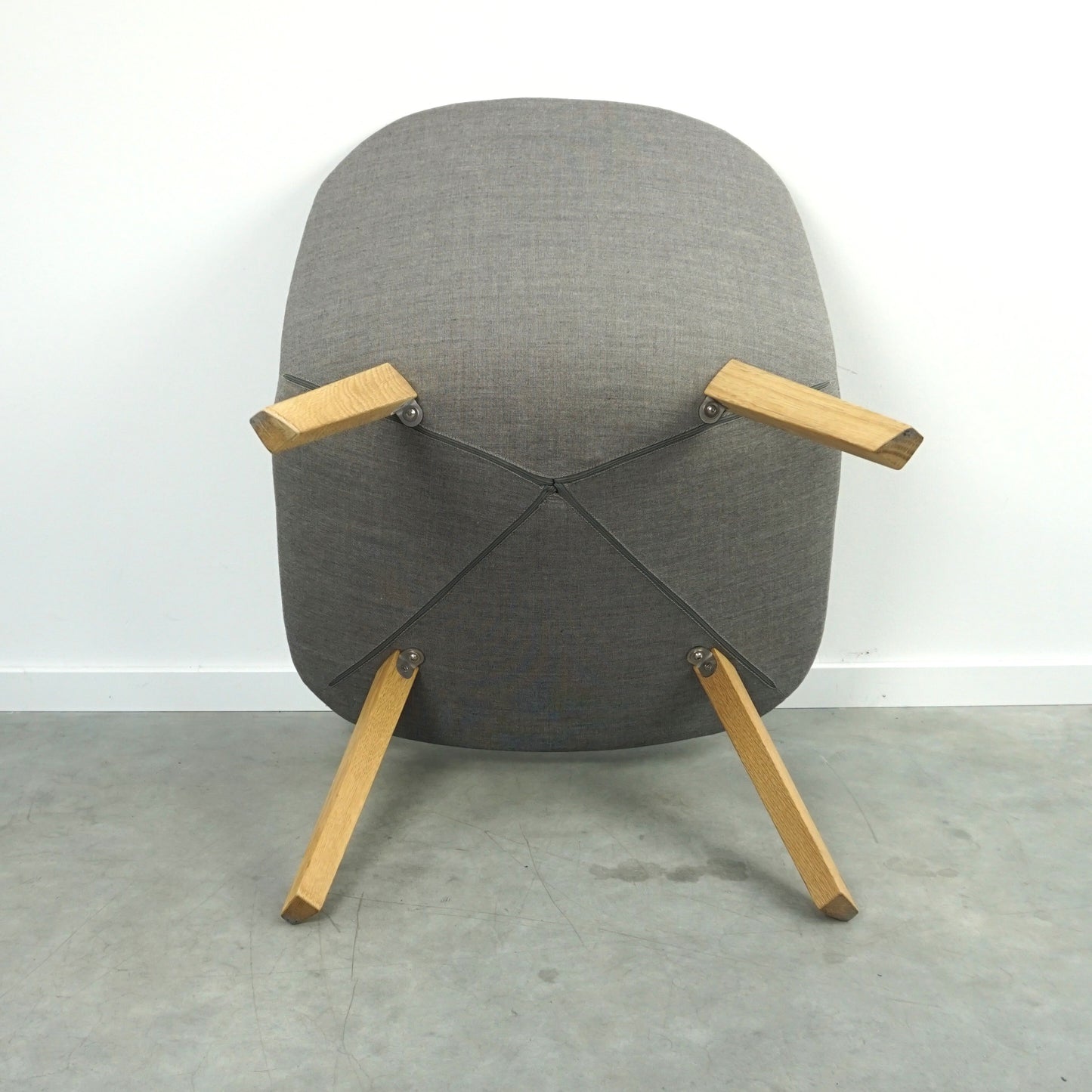 Erik Jørgensen Eyes Design Fauteuil | Lichtgrijs