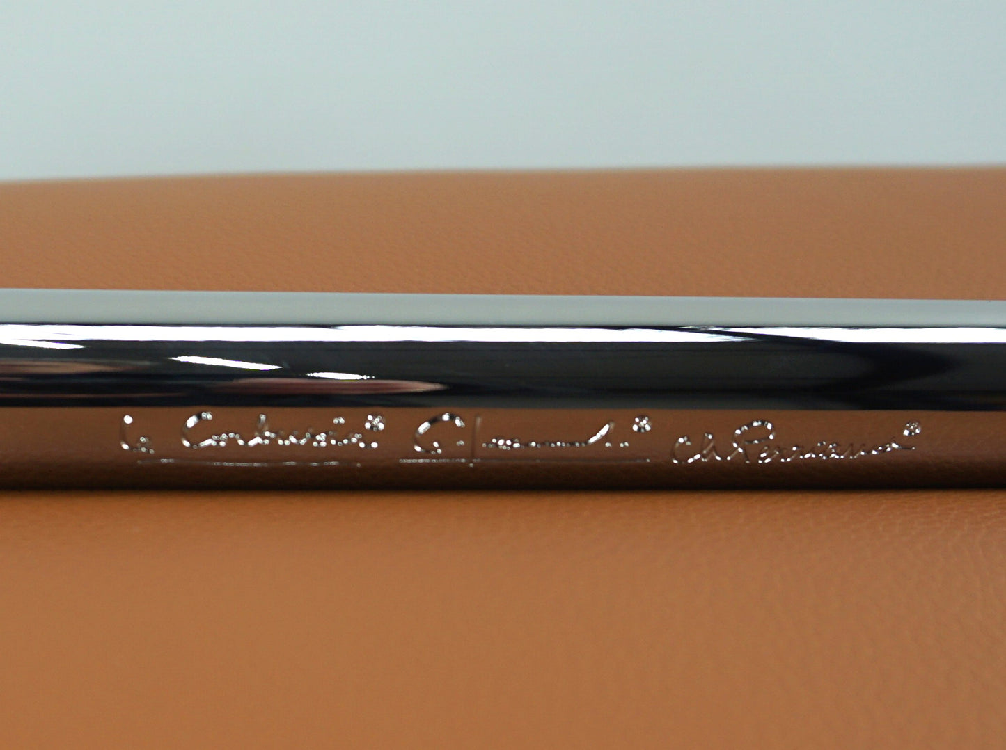 Cassina LC2 Fauteuil Grand Confort Petit Modèle | Cognac