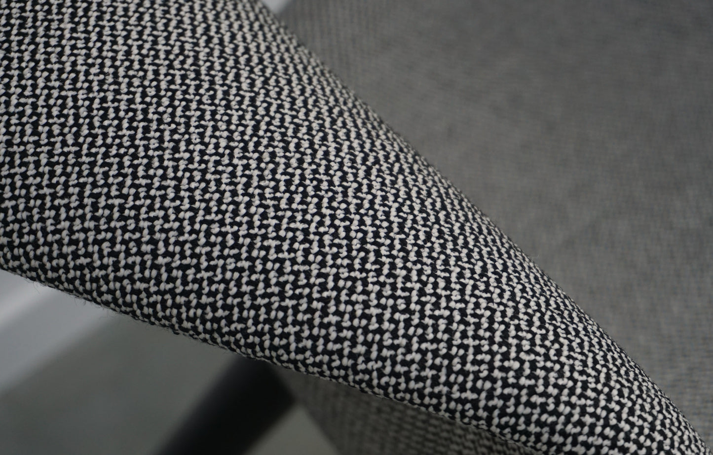 Vitra Organic Conference Chair | Design Stoel | Grijs