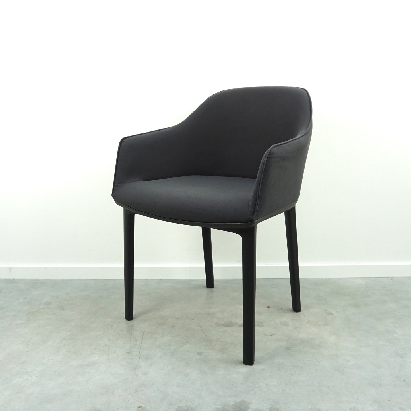 Vitra Softshell Vergaderstoel | Conferentiestoel | Donkergrijs