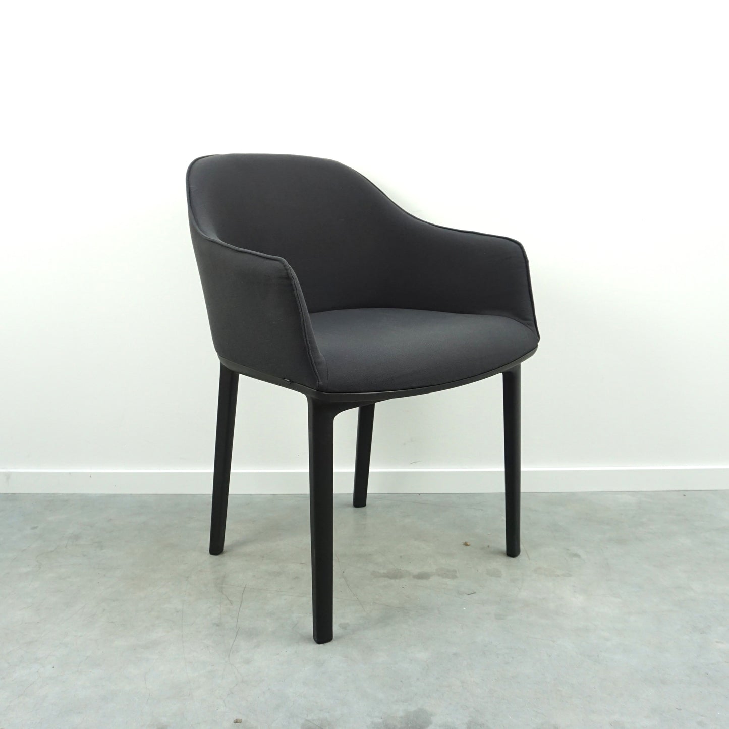 Vitra Softshell Vergaderstoel | Conferentiestoel | Donkergrijs