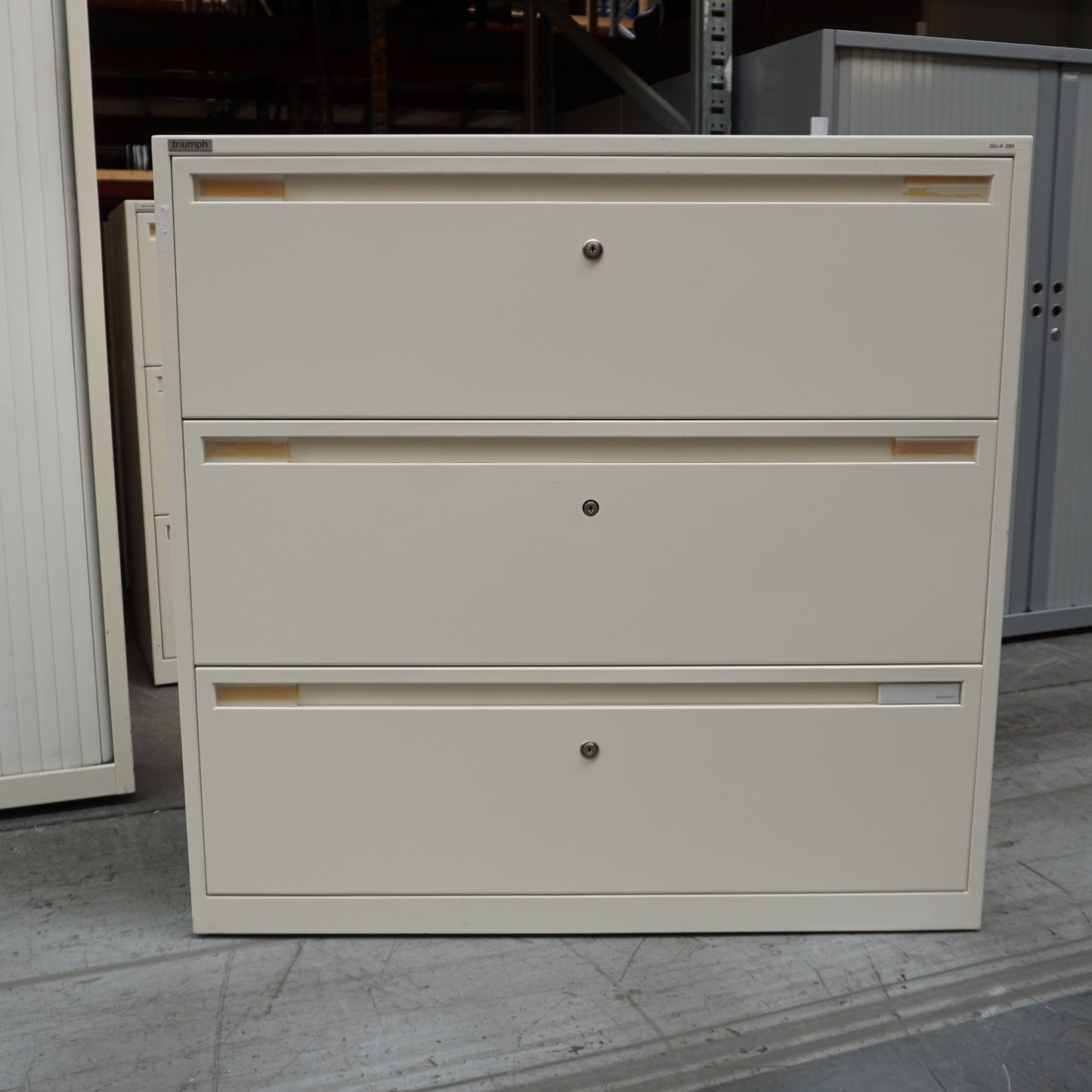 Triumph Ladekast | Archiefkast | 97,5 x 100 x 47 cm | Crème Wit