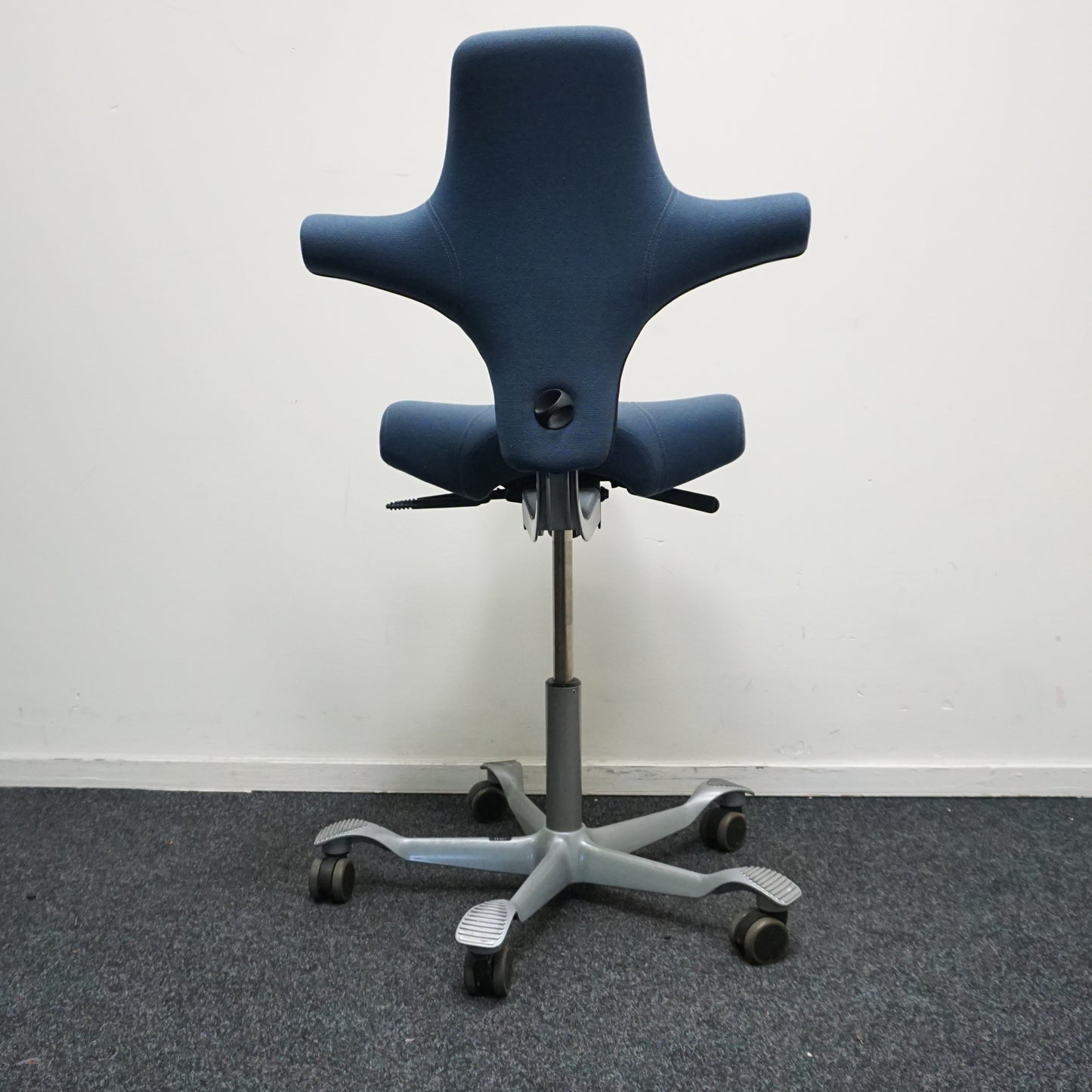 HAG Capisco 8106 Bureaustoel | Blauw | 52 - 70 cm