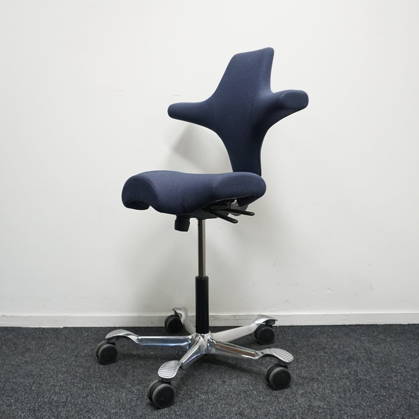 HAG Capisco 8106 Bureaustoel | Grijs | 52 - 70 cm