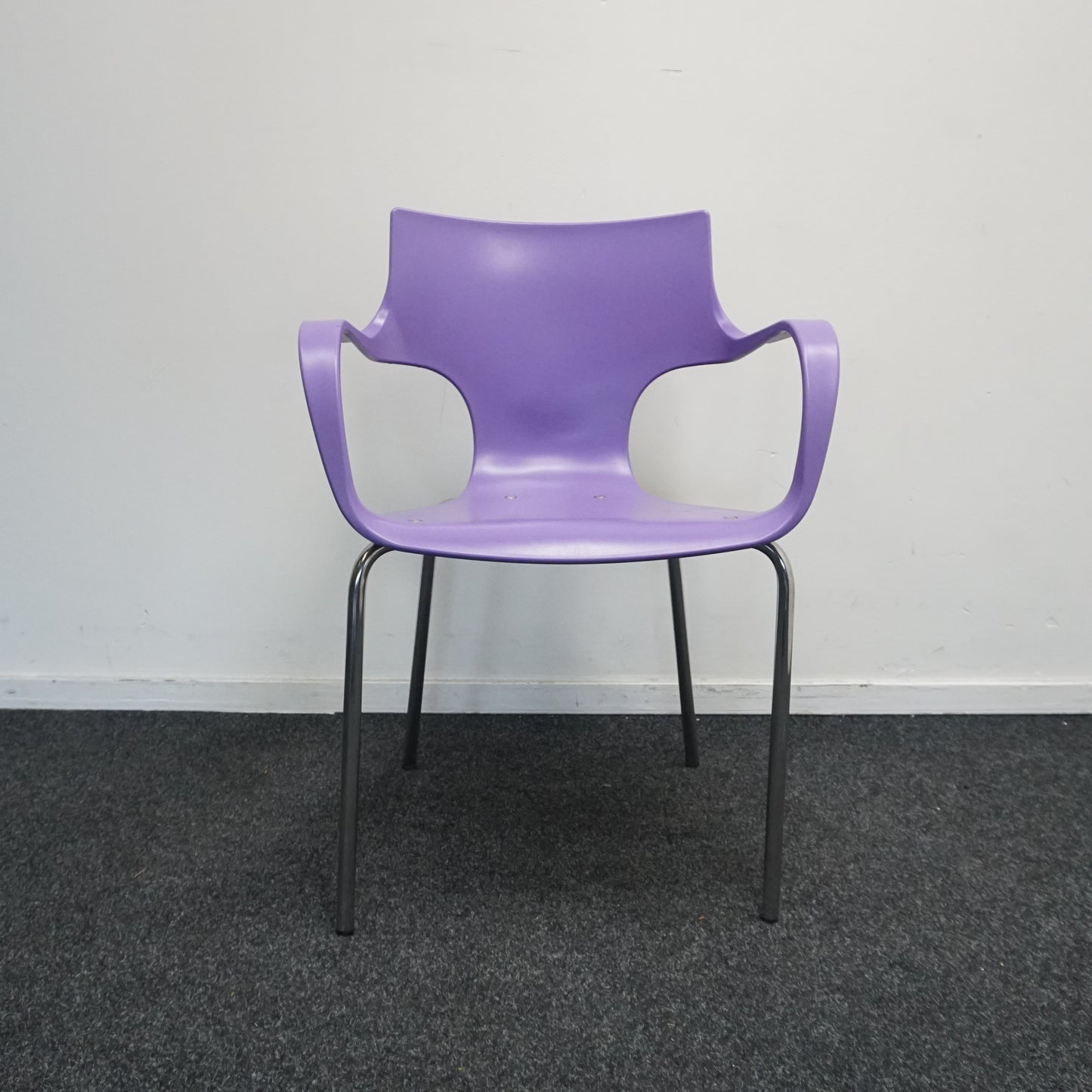 Jim Design Stoel | Kantinestoel | Lila