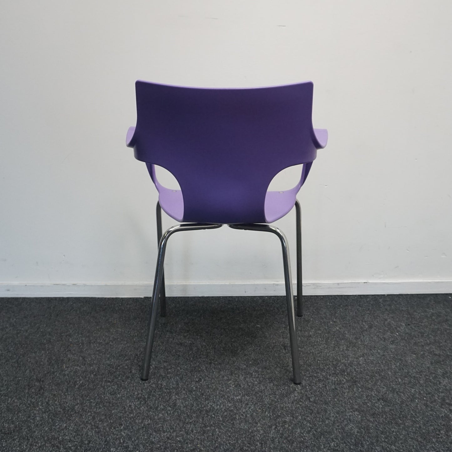 Jim Design Stoel | Kantinestoel | Lila