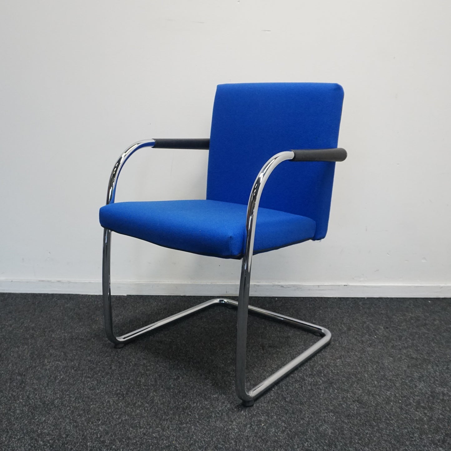 Vitra Visasoft Design Stoel | Vergaderstoel | Blauw