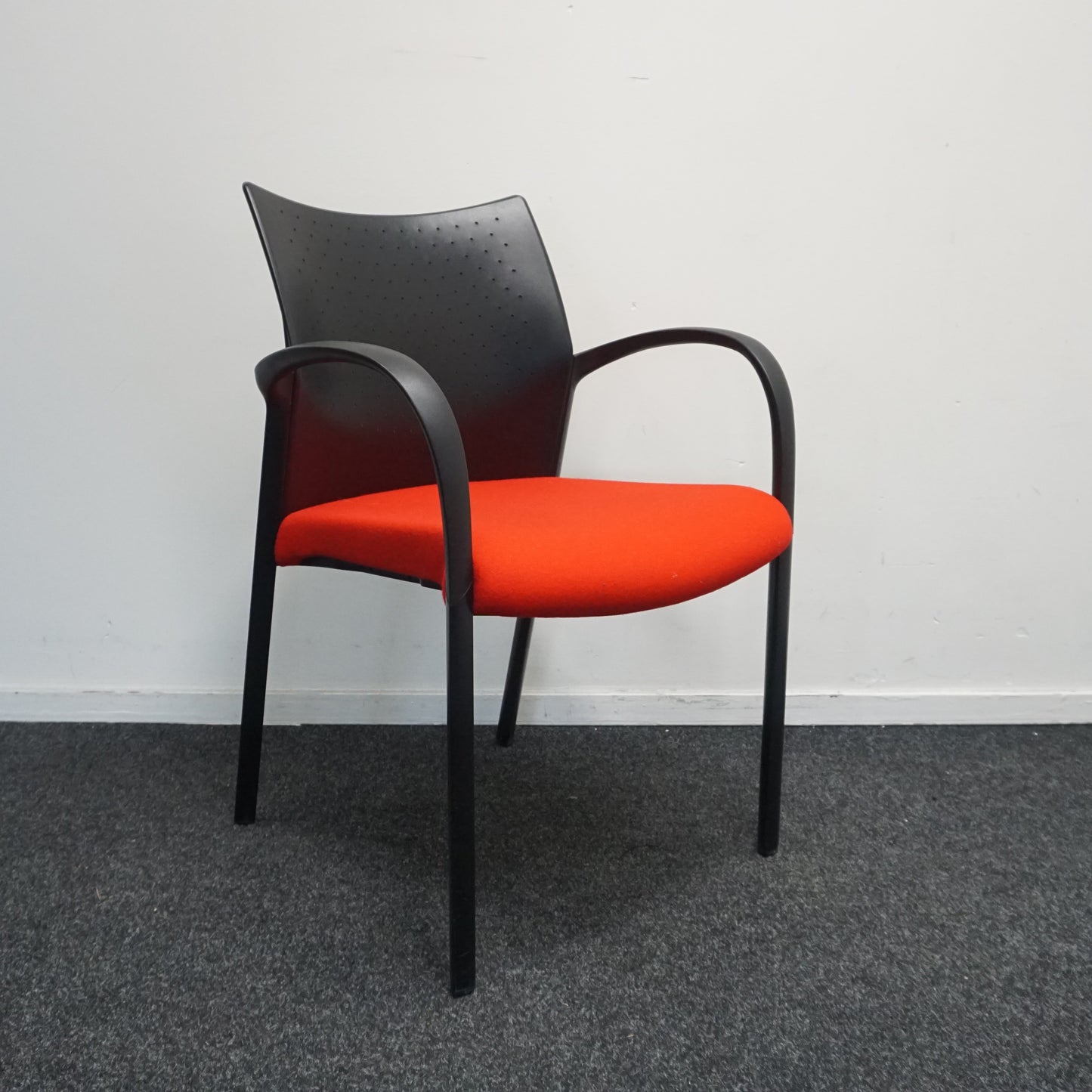 Senator Trillipse Vergaderstoel | Rood