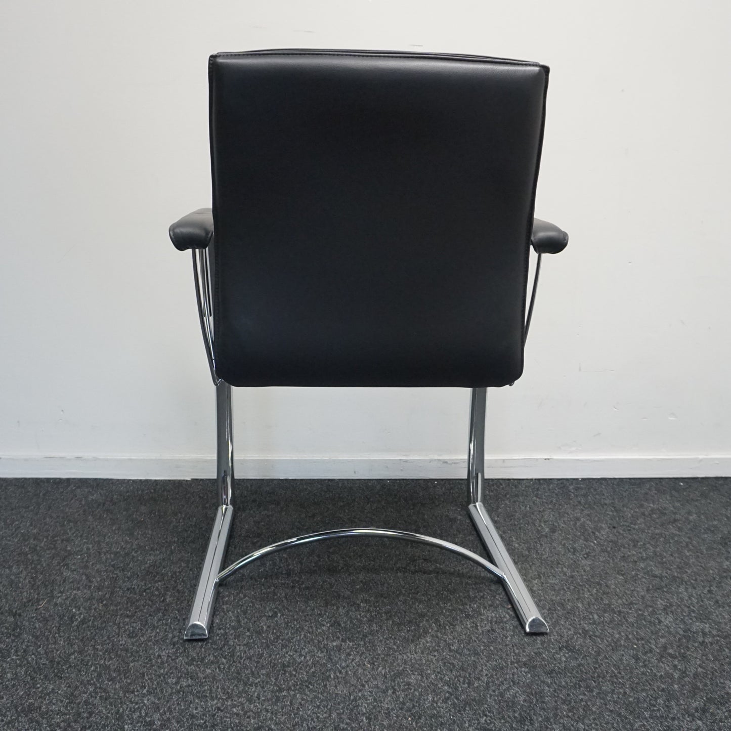 Sitag Vergaderstoel | Leer | Zwart