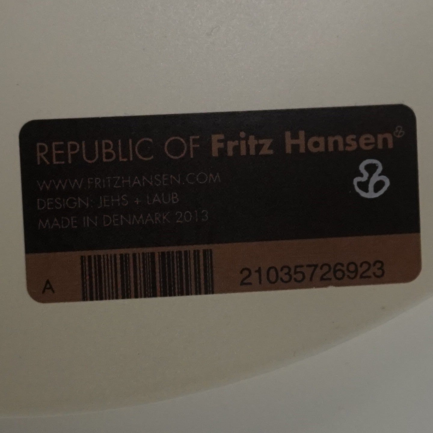 Fritz Hansen Design Bijzettafel | Wit | 75 x 40 cm