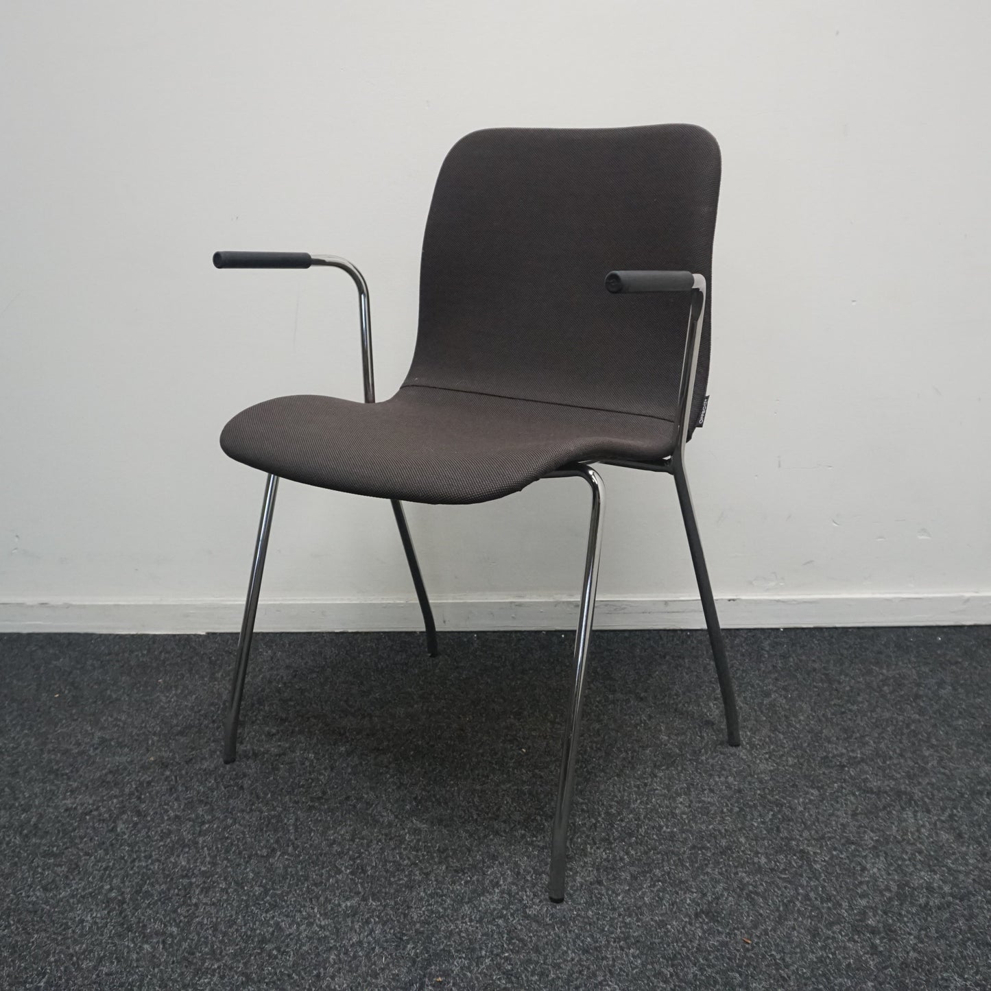Offecct Cornflake Vergaderstoel | Bruin