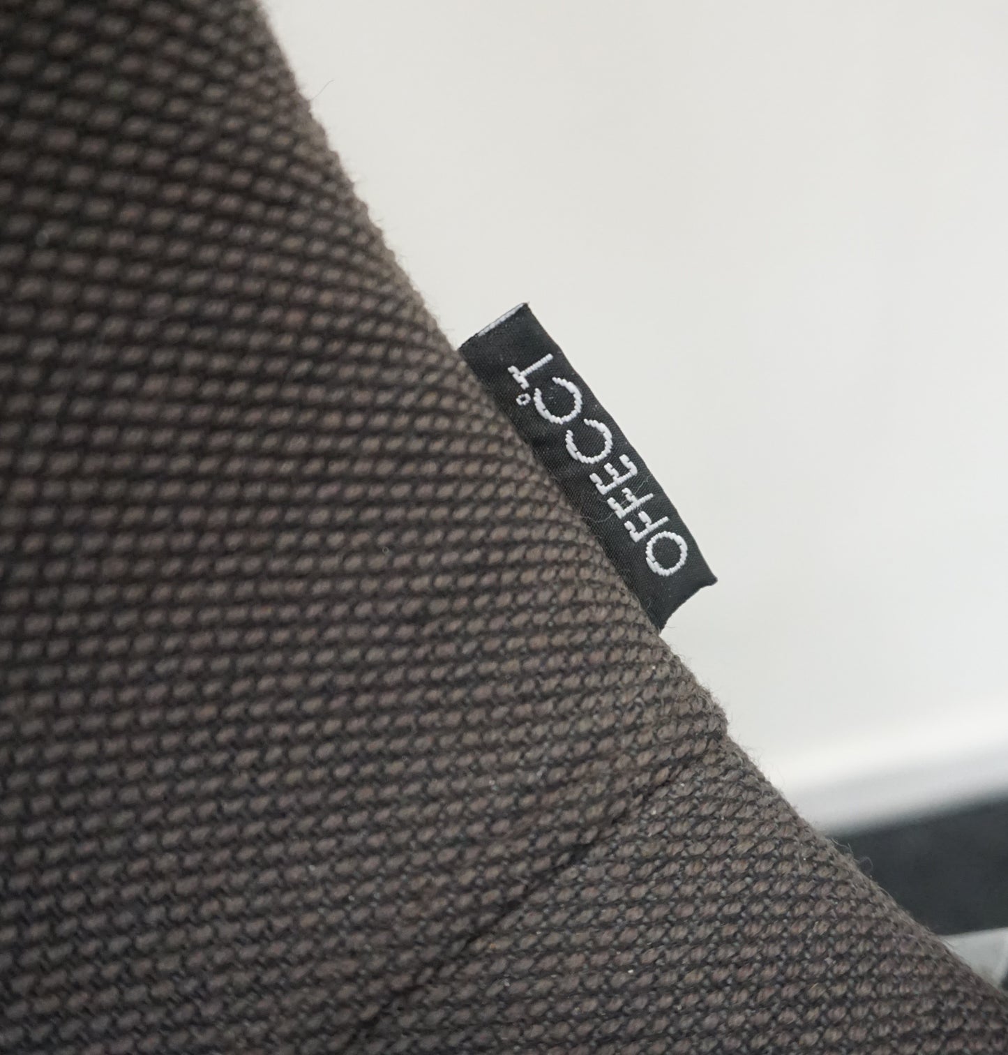 Offecct Cornflake Vergaderstoel | Bruin