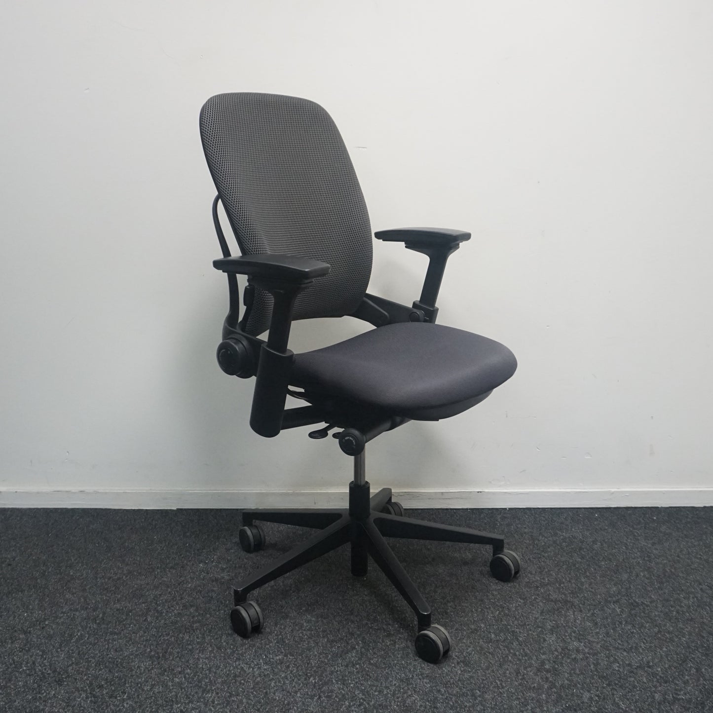 Steelcase Leap V2 Bureaustoel | Grijs