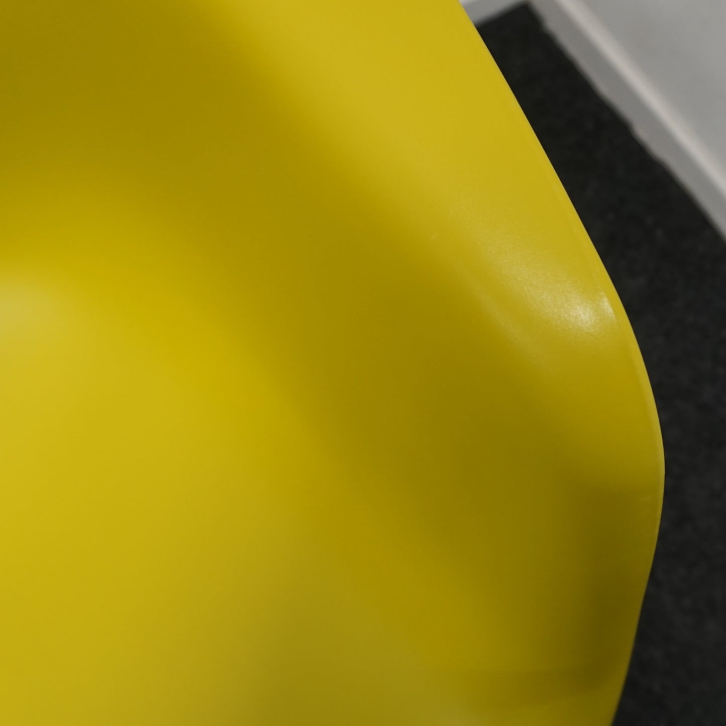 Vitra Eames DAW Design Stoel | Licht Groen