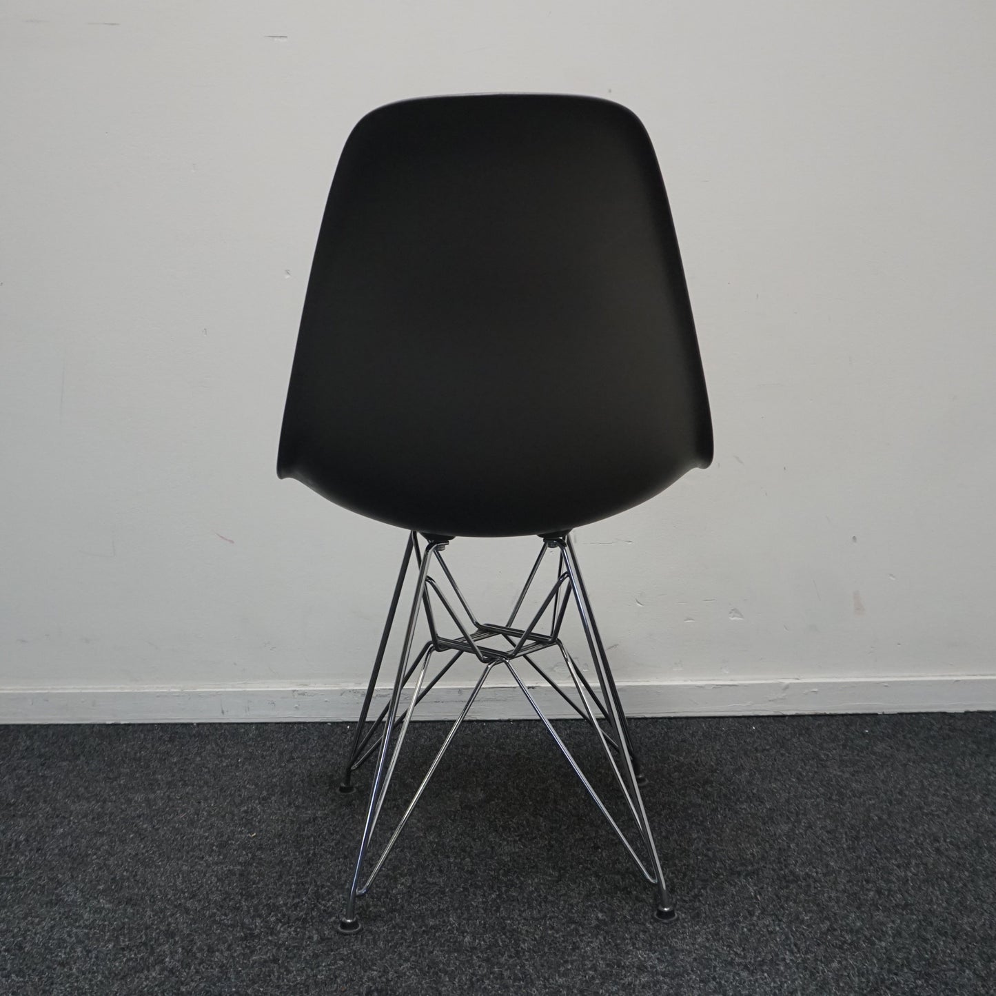 Vitra Eames DSR Design Stoel | Antraciet