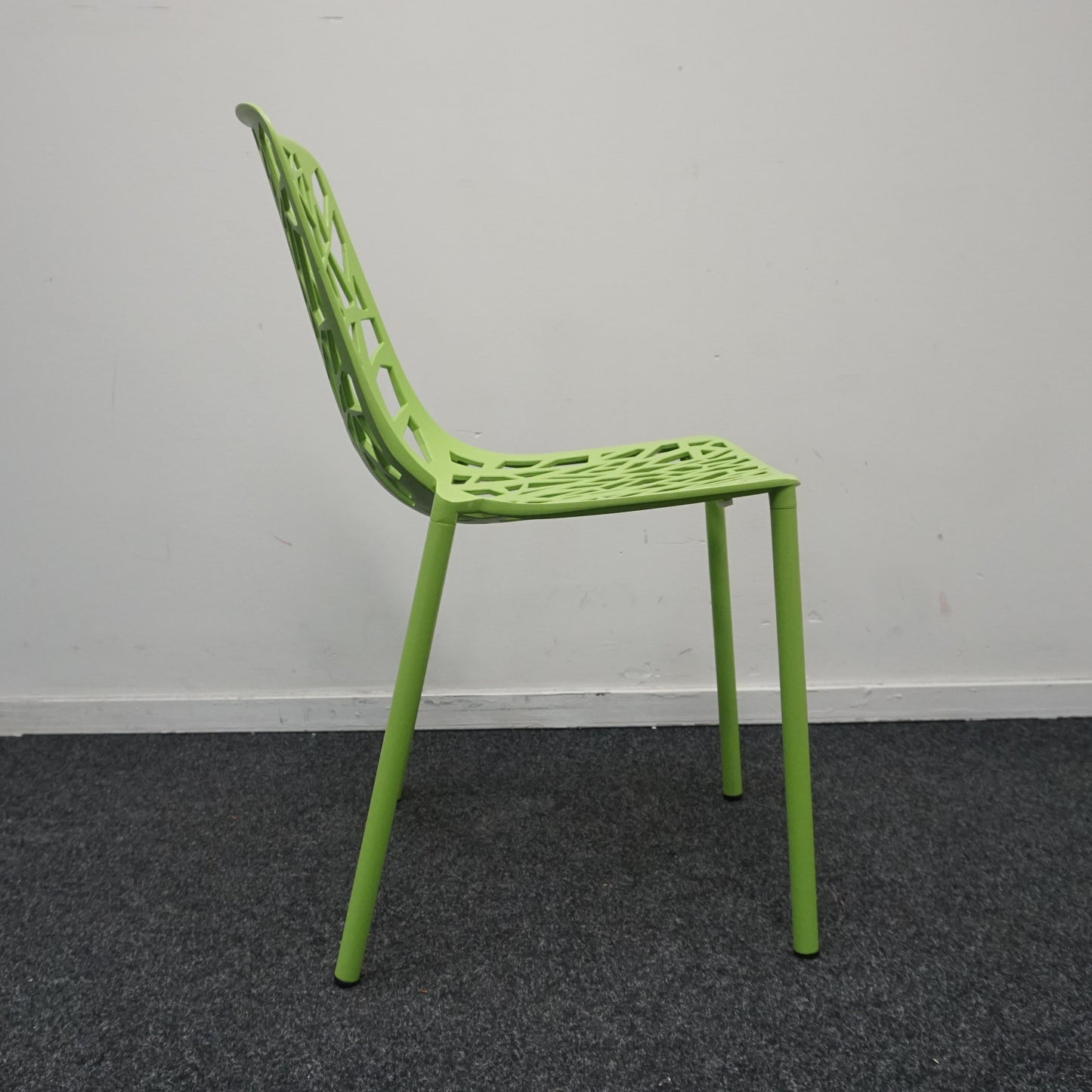 Fast Forest Design Stoel | Aluminium | Groen