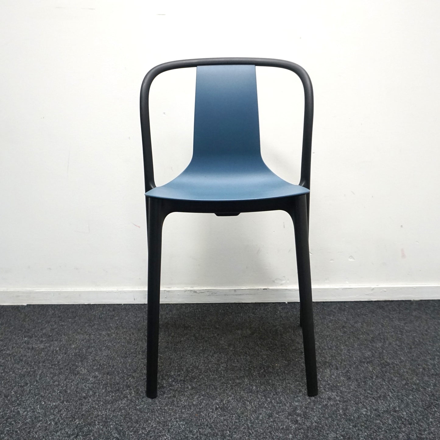 Vitra Eames Belleville Design Stoel | Blauw / Zwart