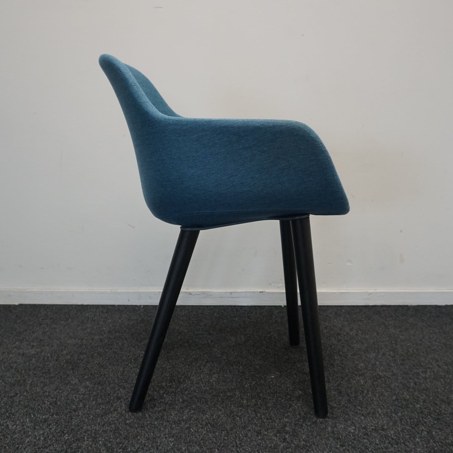 Crassevig Pola Round Vergaderstoel | Blauw