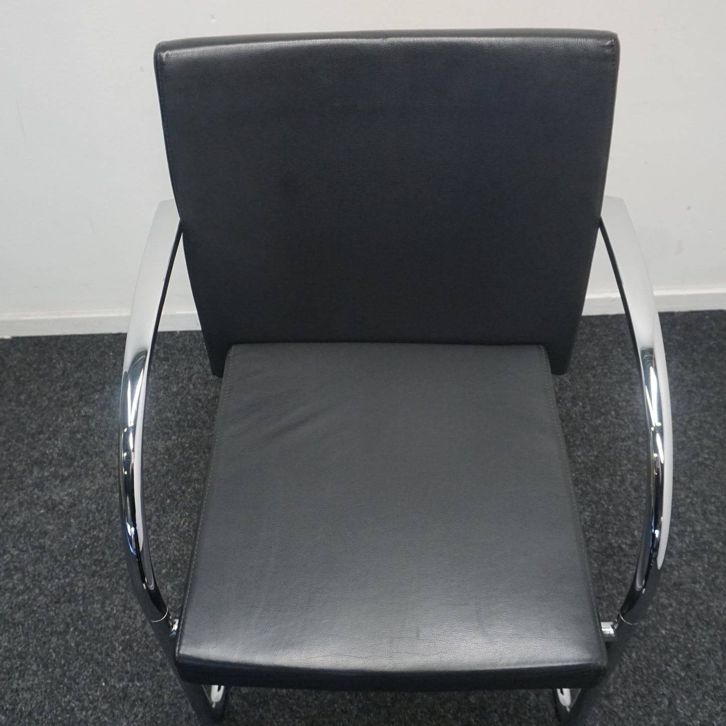 Artifort Prof Design Vergaderstoel | Zwart Leer