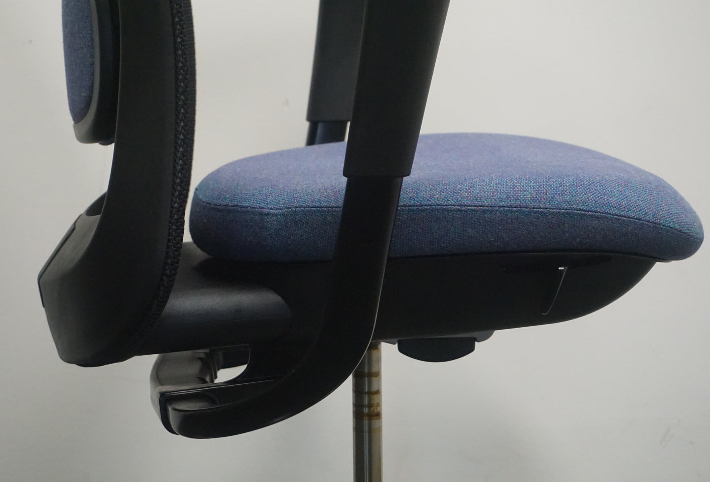 HÅG SoFi Mesh 7500 Bureaustoel | Blauw / Zwart