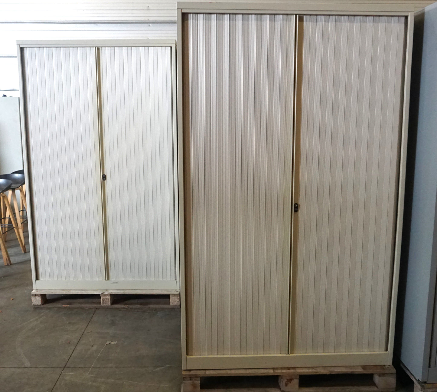 Drentea Roldeurkast | Archiefkast | 197 x 120 x 45 cm | Creme Wit