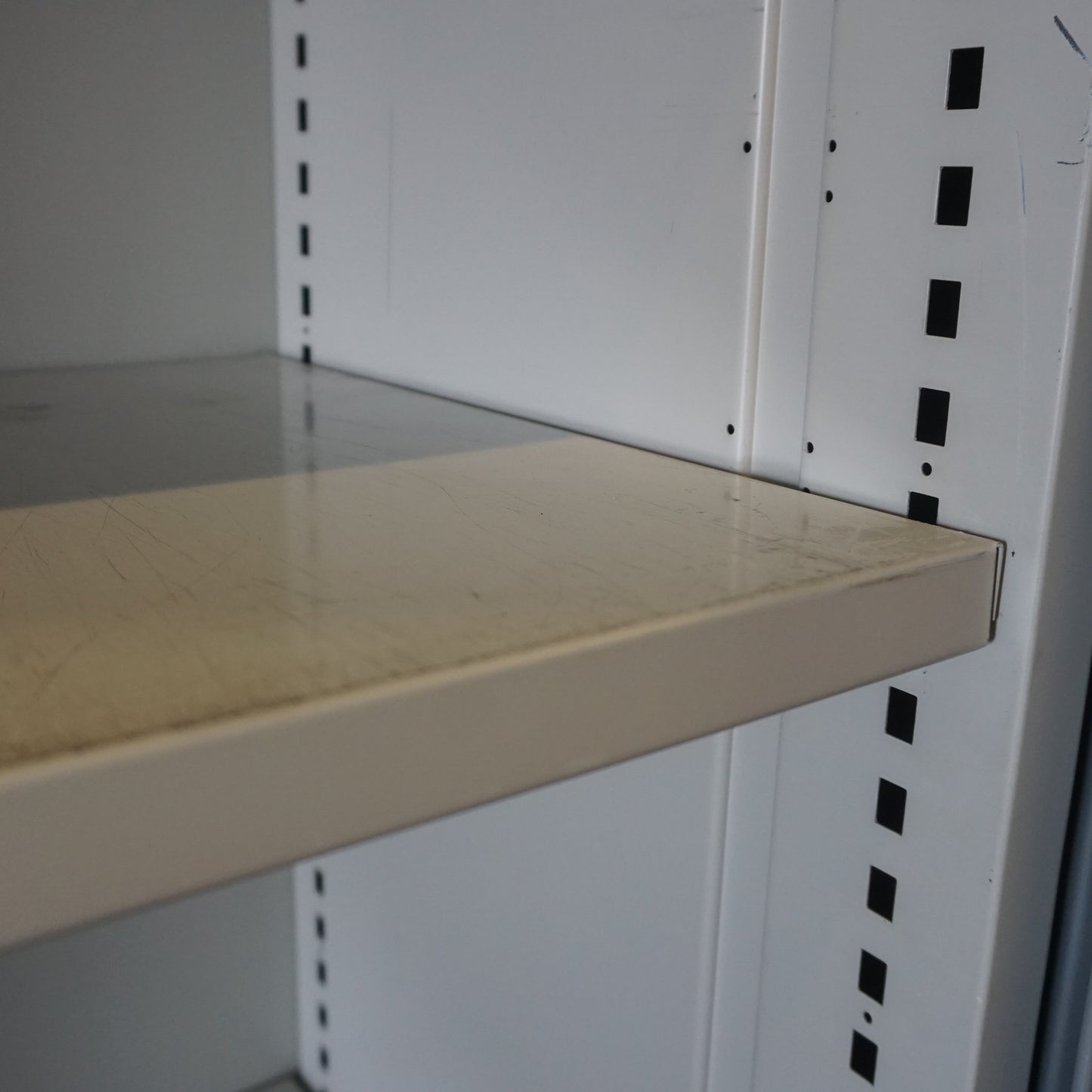 Aspa Roldeurkast | Archiefkast | 197 x 120 x 45 cm | Grijs