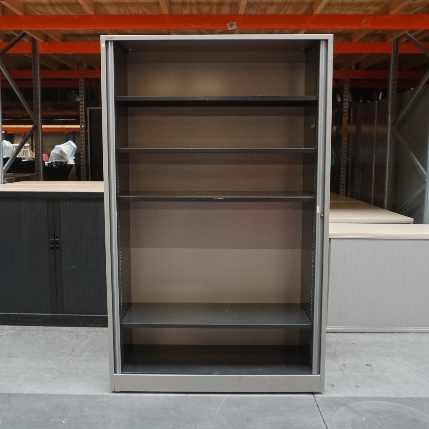 Ahrend Roldeurkast | Archiefkast | 195 x 120 x 45 cm | Zilvergrijs