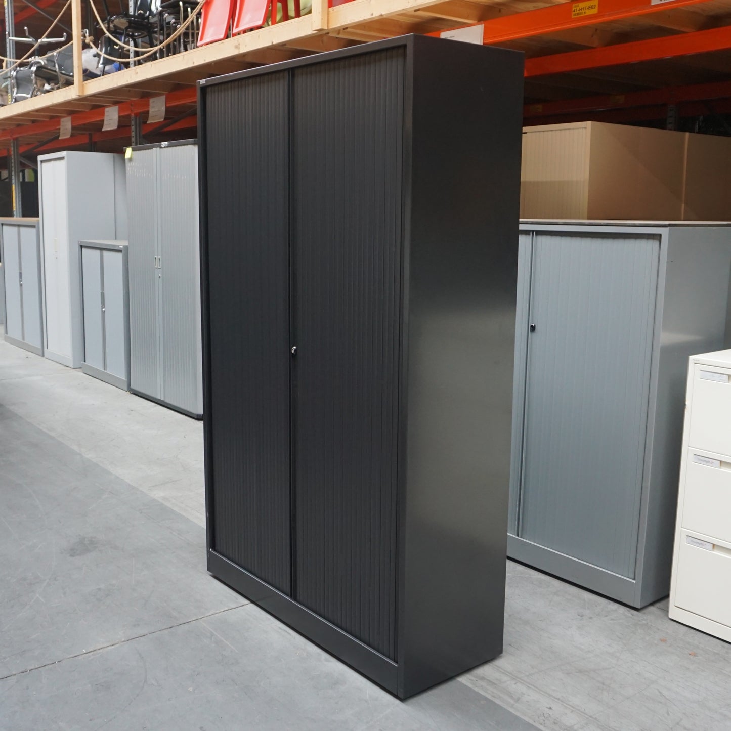 Ahrend Roldeurkast | Archiefkast | 195 x 120 x 45 cm | Zwart