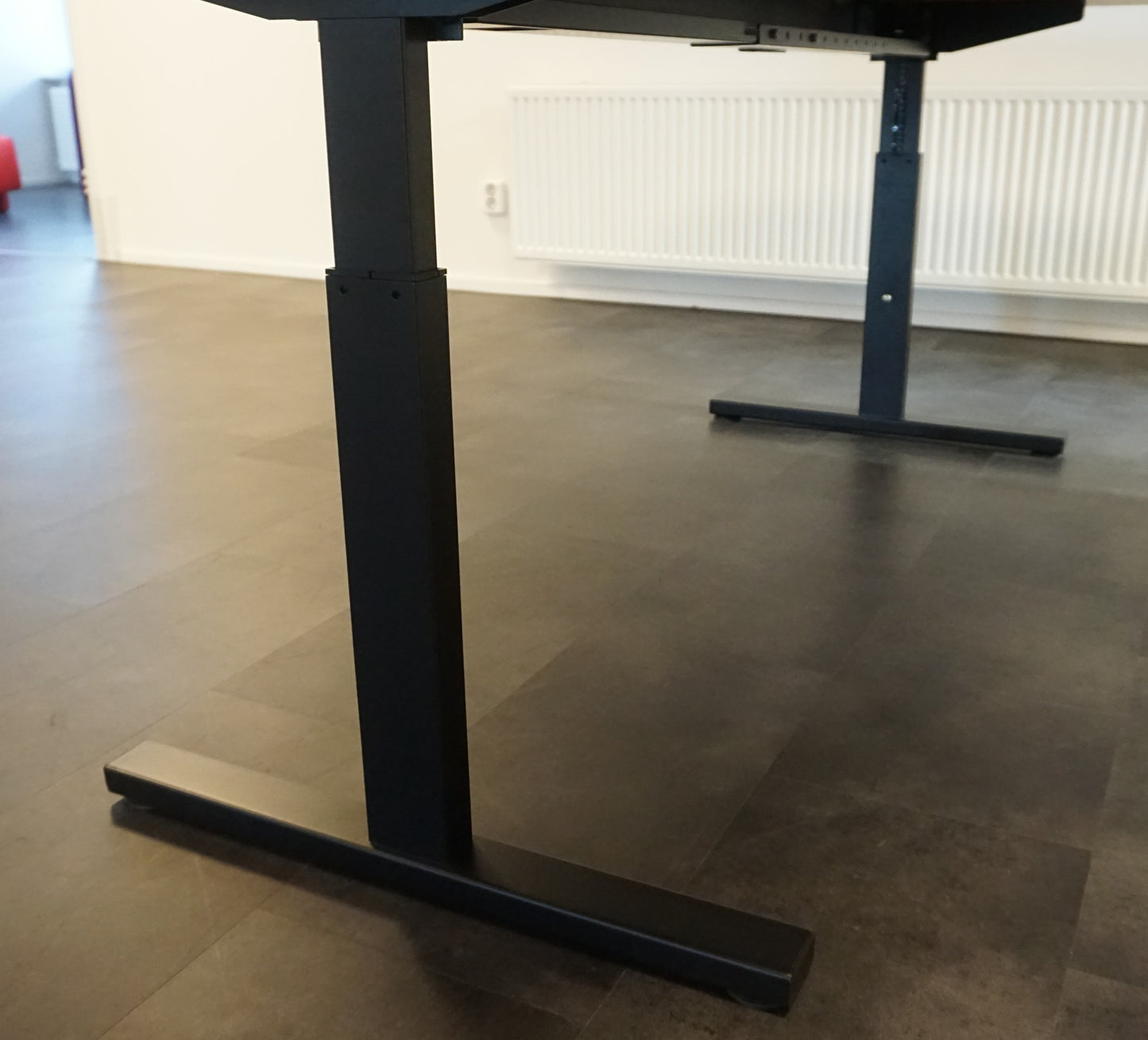 Vergadertafel Tube | Bureau | 220 x 110 cm | Hoogte verstelbaar 62 - 85 cm